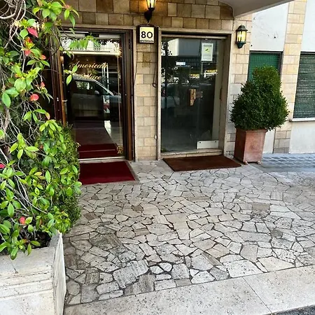 Parioli Luxury شقة